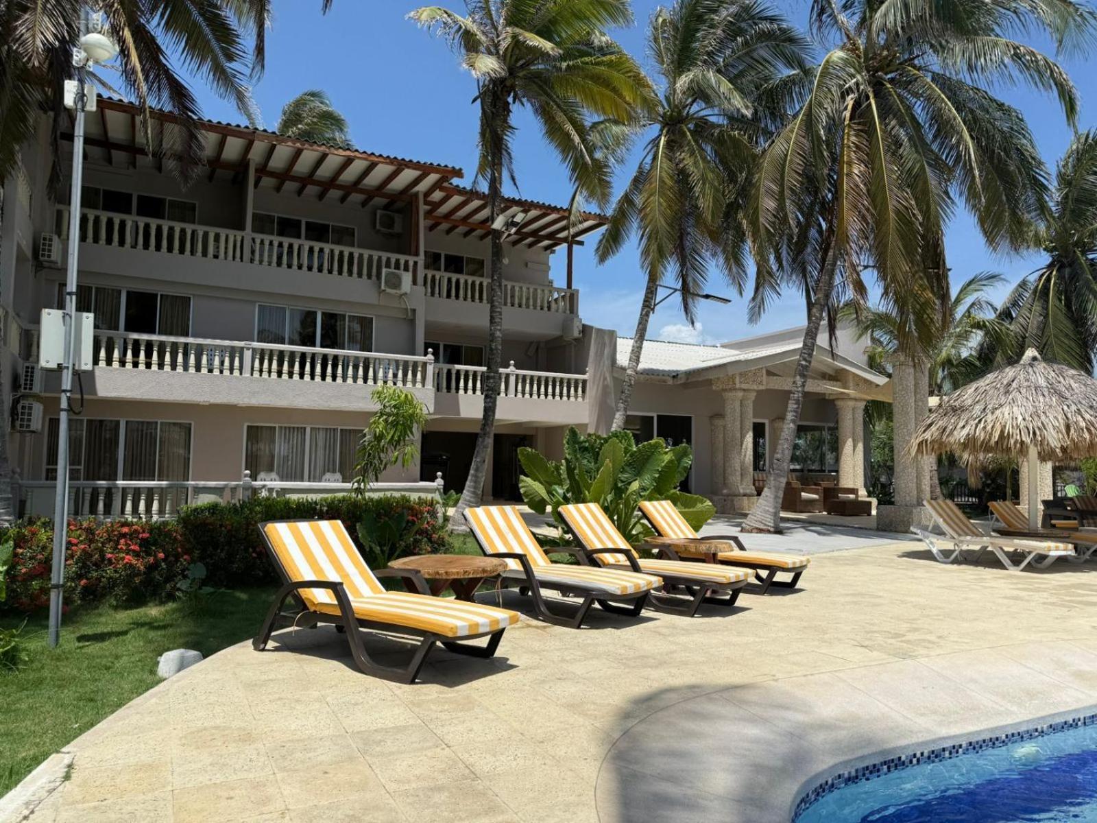 Playa Palmeras Beach Resort Cartagena Eksteriør bilde